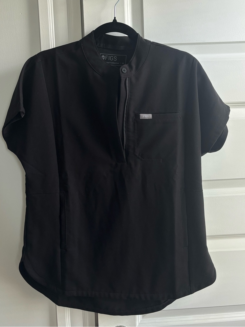 Figs Montex Relaxed Scrub Top